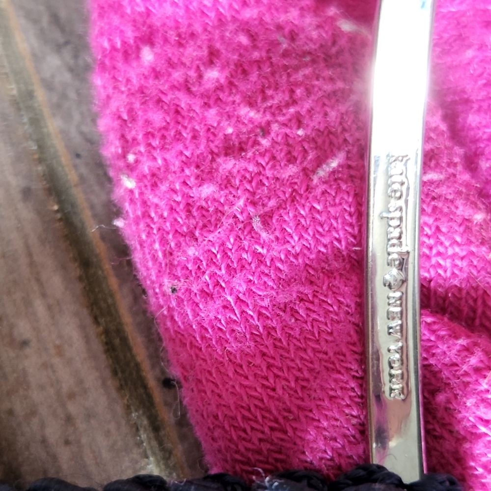 KATE spade bangle. - Picture 2 of 3
